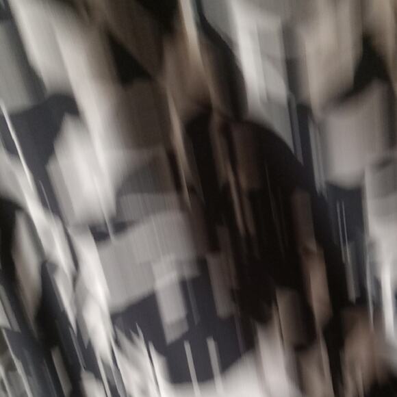 Max Studio Women's 3X Black and White pants. Elegant, Fun, Versatile , Plus - Picture 3 of 10